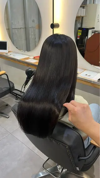 ロング リキ/縮毛矯正 /メンズカットのヘアスタイル