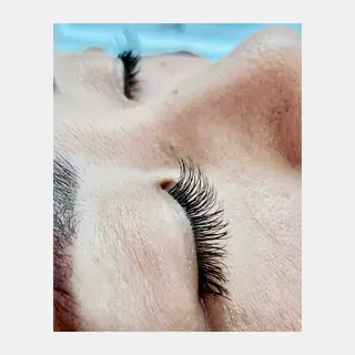 マツエク・マツパ ナチュラルオーブン大村店所属・ナチュラルオーブン 大村店🍀深松孝枝のヘアスタイル