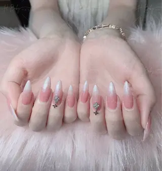 ネイル H.baby Nail Salon所属・H.baby Nail Salonのネイルデザイン