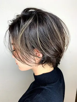 ショート ⛄️艶カラー／ レイヤー⛄️和也のヘアスタイル