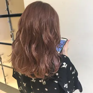 セミロング ケリーズグリーン所属・ボブ/艶ハイトーン 森田/嵩士のヘアスタイル