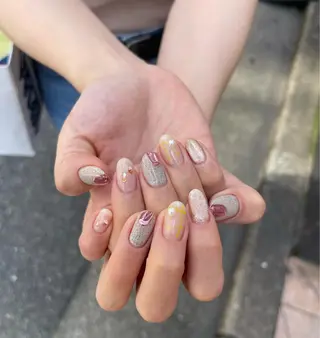 ネイル Yurina. tのネイルデザイン