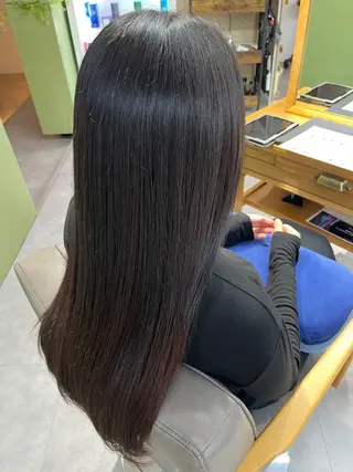 ロング 三品 早妃のヘアスタイル