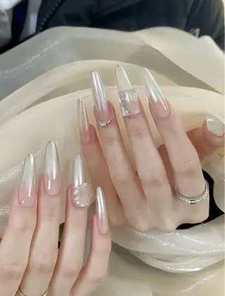 ネイル The one唐木 ユミのネイルデザイン