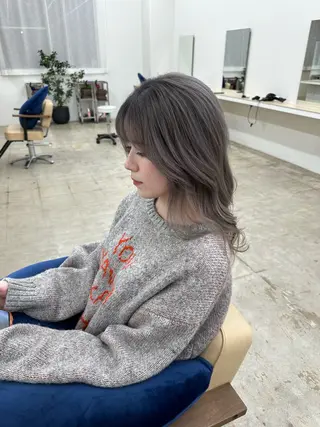 セミロング カラー 🌈ディレクター🌈 徳松優希のヘアスタイル