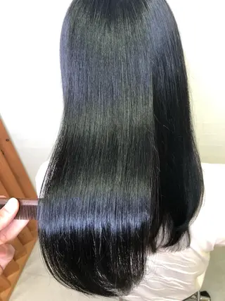 セミロング カラー 髪質改善//縮毛矯正 This表参道のヘアスタイル