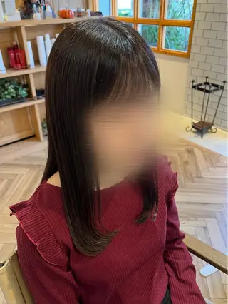 セミロング カラー 永野 梨奈のヘアスタイル