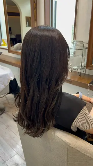 ロング カラー amiehairroom所属・むらたナチュラルパー マ🌀透明感カラーのヘアスタイル
