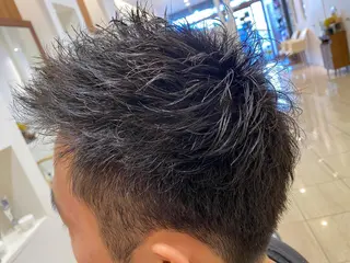 ショート メンズ フジサキ ハヤトのヘアスタイル