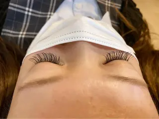 マツエク・マツパ EYELASHSALON LANA所属・田中 毬愛のマツエク・マツパデザイン