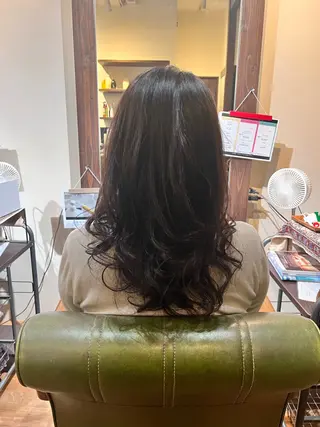 セミロング ヘアアレンジ Luster Friends所属・まゆ | 艶カラー | ストレートのヘアスタイル