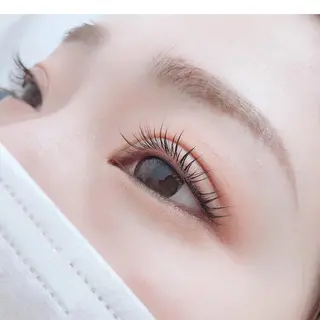マツエク・マツパ Neo Beautyアイサロン専門店所属・Neobeauty アイサロン専門店の眉毛・アイブロウイメージ