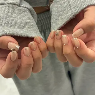 ネイル Fumi ポップ/ナチュラルのネイルデザイン