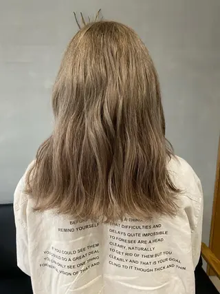 セミロング カラー 田村 りなのヘアスタイル