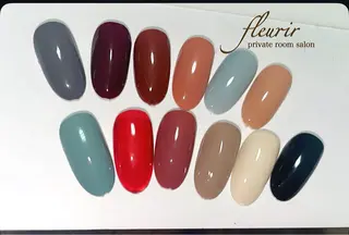 ネイル フルリール 【プライベートサロンのネイルデザイン