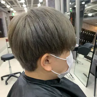 カラー メンズ メンズパーマ特化 荻田知也のヘアスタイル