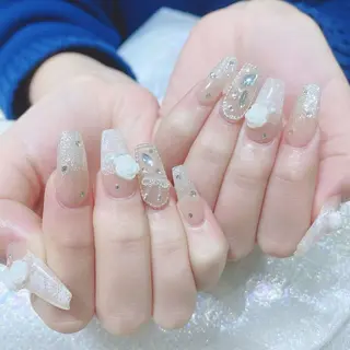 ネイル Queens 榊 まおのネイルデザイン