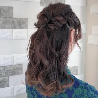 セミロング ヘアアレンジ これた🧸ヘアメ職人 ♡髪質改善♡カラーのヘアスタイル