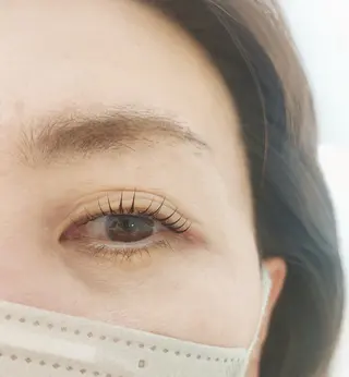 マツエク・マツパ まつげと眉のお店　Nerine【ネリネ】所属・まつげと眉のお店 Nerineのマツエク・マツパデザイン