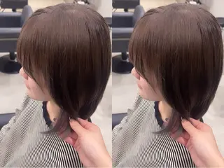 ショート カラー Something MOMOKAのヘアスタイル
