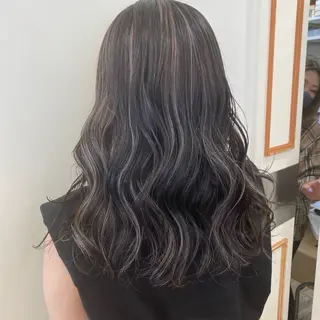 カラー 石橋 華のヘアスタイル