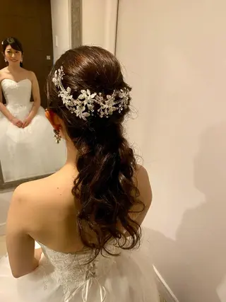 ロング ヘアアレンジ 鈴木 沙羅のマツエク・マツパデザイン