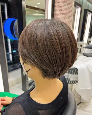 ショート 波巻きウェーブ 韓国風パーマ 纐纈のヘアスタイル