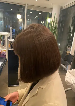 ショート カラー DIFINOaoyama所属・🎧ayaka/ボブ /透明感カラー🩵のヘアスタイル