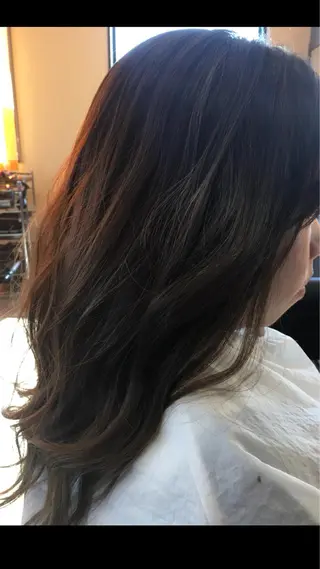 カラー 4-rest garden （フォーレストガーデン）所属・金井 直樹のヘアスタイル