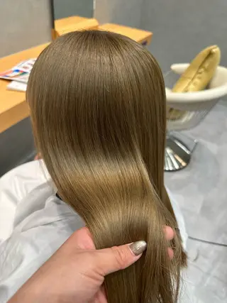 ロング 森 沙織のヘアスタイル