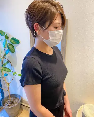 ショート カラー パーマ .iyu所属・吉祥寺ショート×小顔 🍋宮本大輔🍋のヘアスタイル