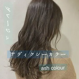 セミロング カラー 舟橋 りんかのヘアスタイル