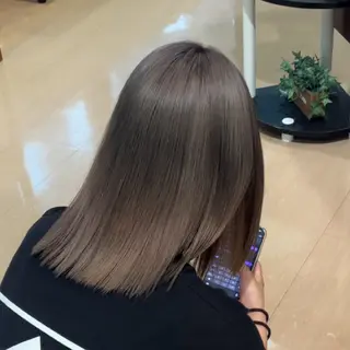 ミディアム カラー ✨ケアブリーチカラー ✨️透明感カラーのヘアスタイル