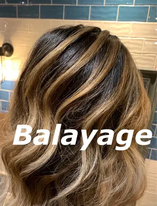 セミロング カラー 髪質改善特化 ミサワコウキのヘアスタイル