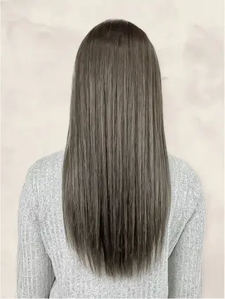 ロング カラー 加藤 いくみのヘアスタイル