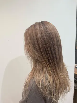 ロング 和田 琉々香のヘアスタイル