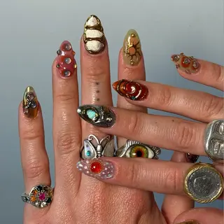 ネイル mira໒꒱· ﾟ 個性アートnailのネイルデザイン
