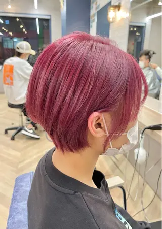 ショート カラー GOAT hair SHOKOのヘアスタイル