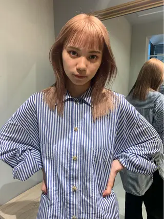 ミディアム カラー 美髪・シールエクステ ホソタニリョウコのヘアスタイル