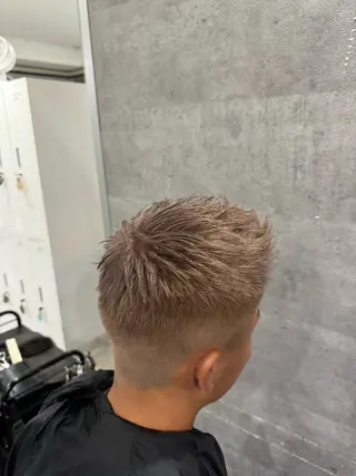 カラー メンズ 難波Oli SHUTAのヘアスタイル