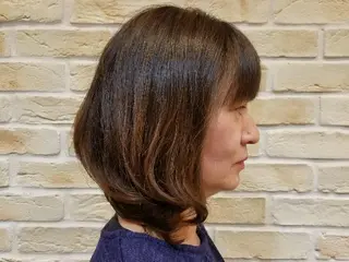 ミディアム 野口 まおのヘアスタイル