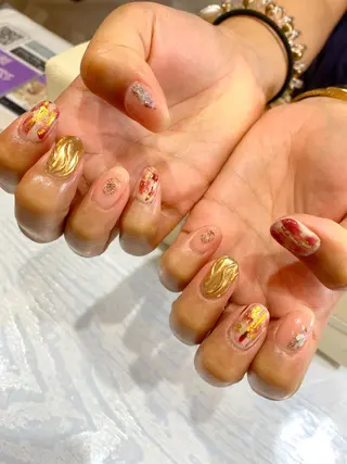 ネイル Nest 岩崎のネイルデザイン