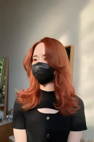 セミロング カラー パーマ ネイル マツエク・マツパ アイブロウ yelm ［official］のヘアスタイル