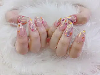 ネイル ネイルサロンクイーン 東京/新宿/大久保のネイルデザイン