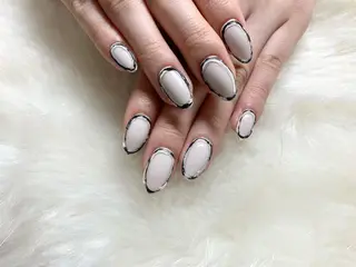 ミディアム Kono Nanamiのネイルデザイン