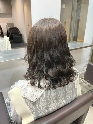 ミディアム パーマ 【arc】Ruri コテ巻き風パーマのヘアスタイル