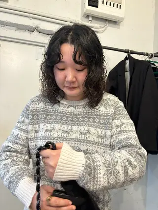 ミディアム ✴︎UNU ✴︎モエカのヘアスタイル