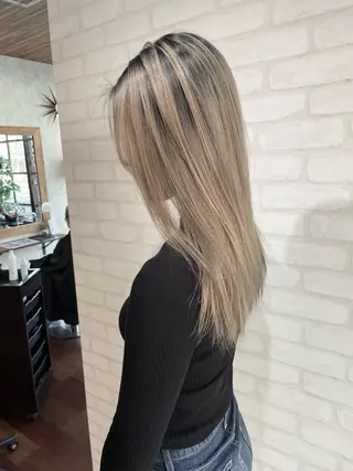 セミロング 🌝秦 美羽🌝のヘアスタイル