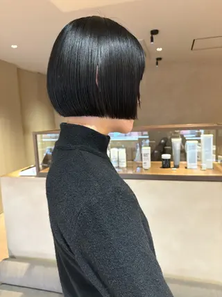 ショート ボブ/タイトアレンジ 個性派結婚式アレンジのヘアスタイル