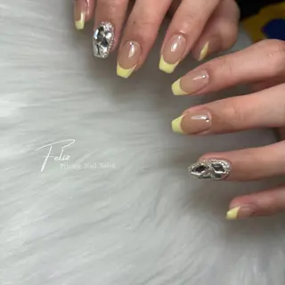 ネイル Feliz所属・Feliz 楽しいネイルサロンのネイルデザイン